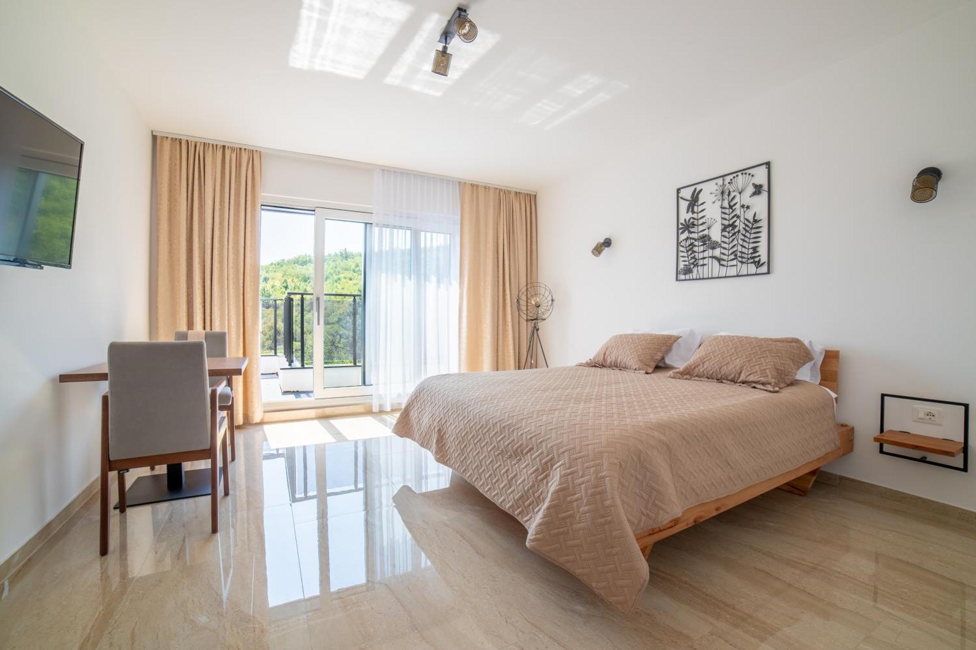 Bed and Breakfast White House Radac Peja Exteriér fotografie